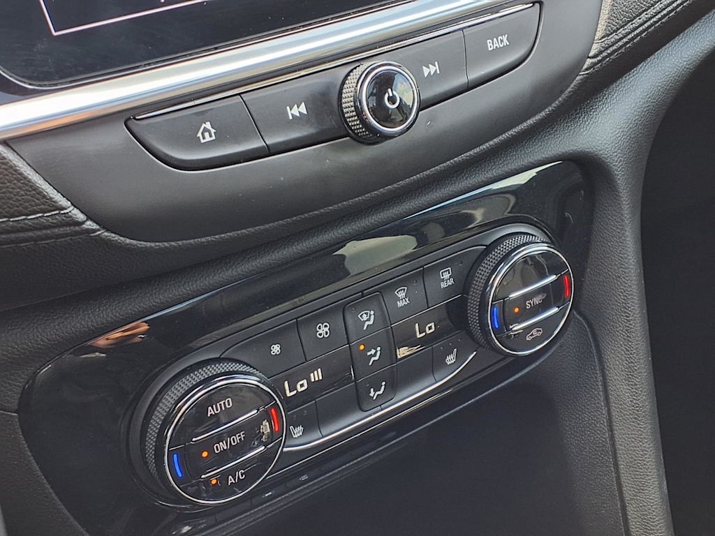Thumbnail: 2021 Buick Encore GX - 24