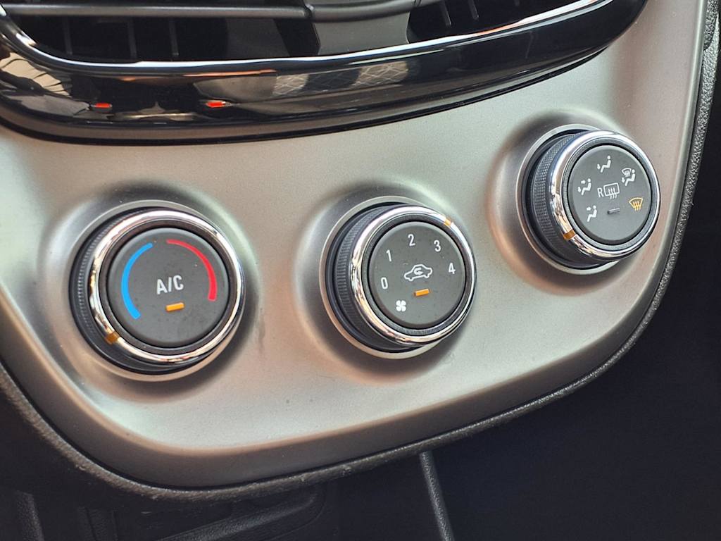 Thumbnail: 2020 Chevrolet Spark - 22
