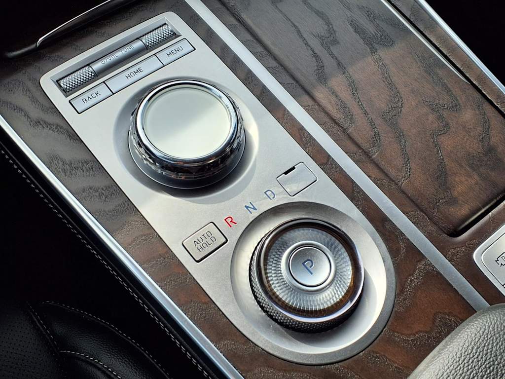 Thumbnail: 2024 Genesis GV80 - 23