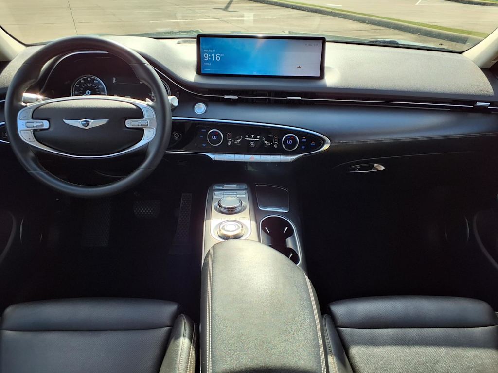 Thumbnail: 2023 Genesis GV70 - 10