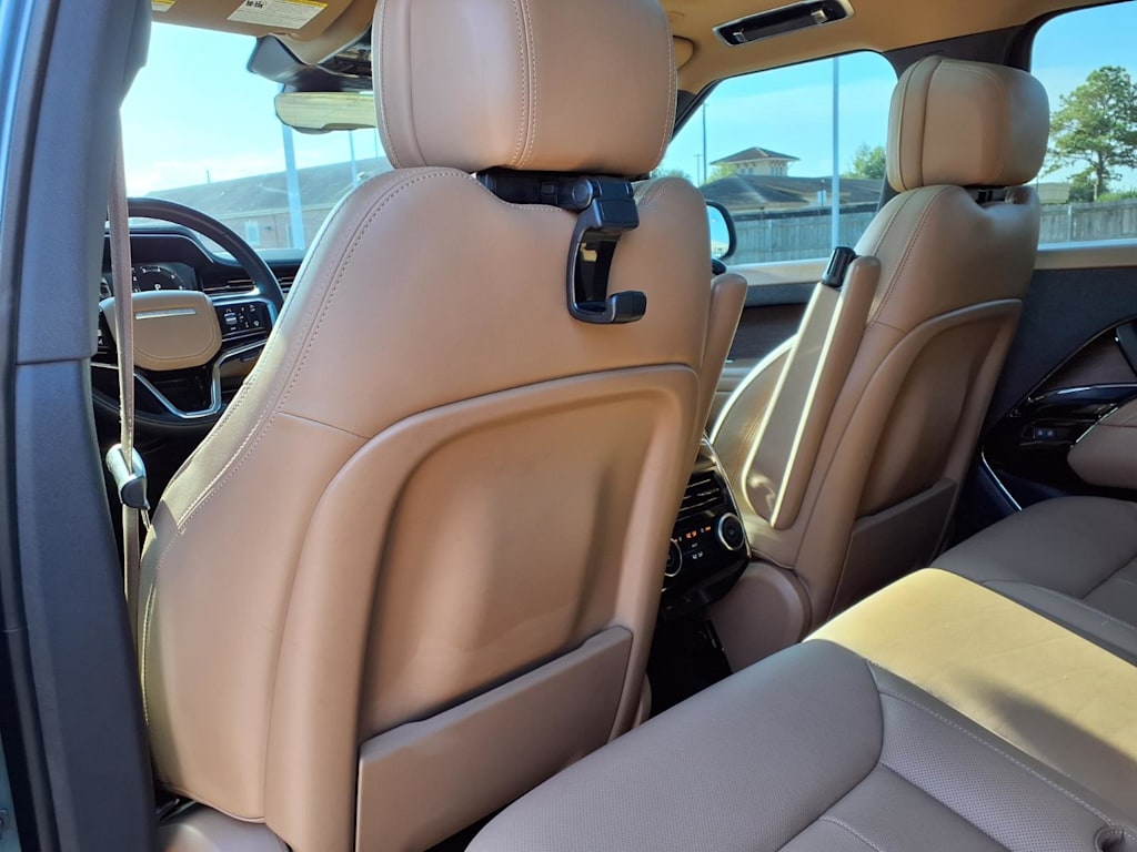 Thumbnail: 2024 Land Rover Range Rover Sport - 12