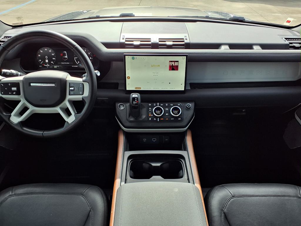 Thumbnail: 2023 Land Rover Defender - 8