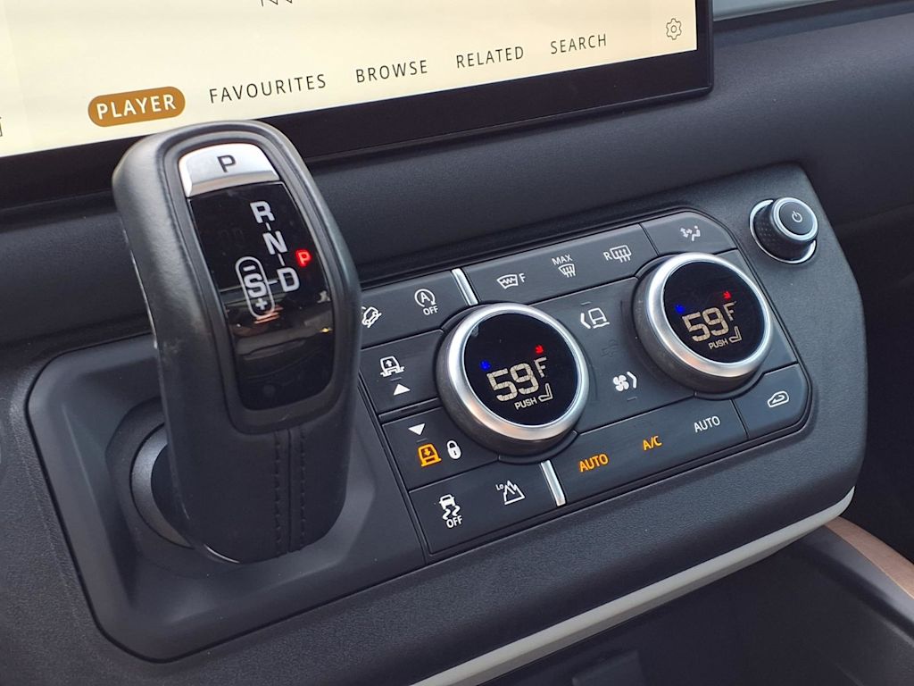 Thumbnail: 2023 Land Rover Defender - 21