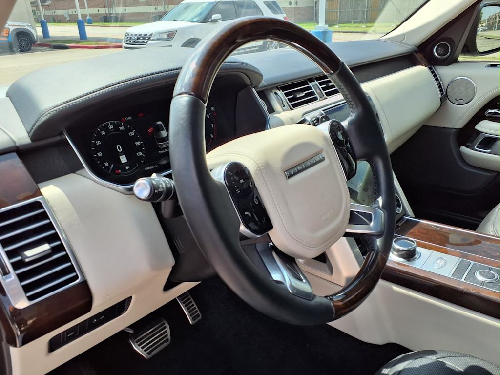 Thumbnail: 2021 Land Rover Range Rover - 2