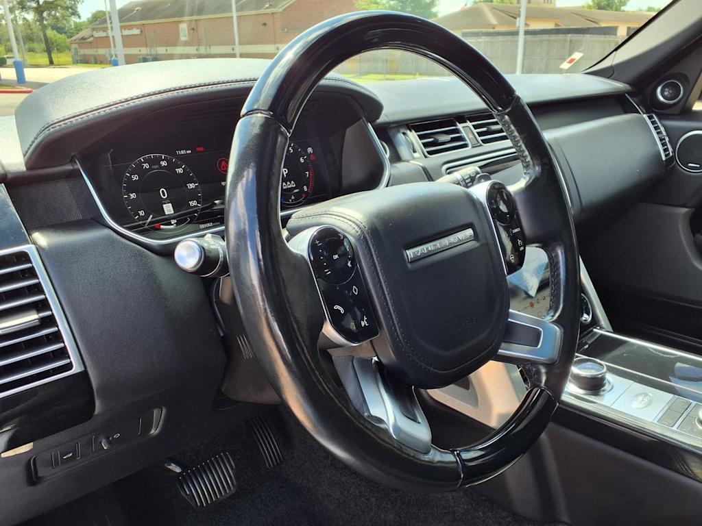 Thumbnail: 2019 Land Rover Range Rover - 2