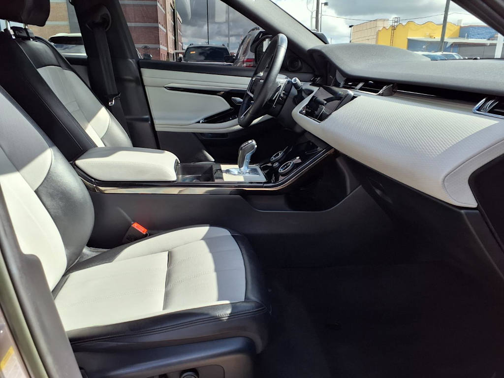 Thumbnail: 2023 Land Rover Range Rover Evoque - 12