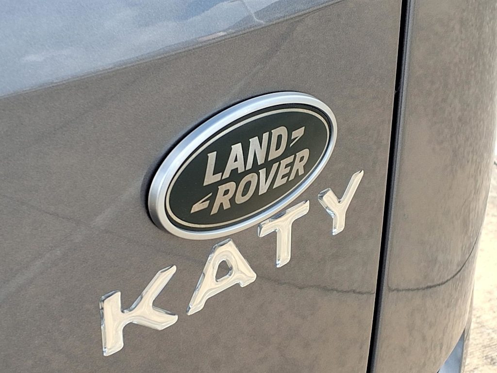 Thumbnail: 2023 Land Rover Range Rover Evoque - 7