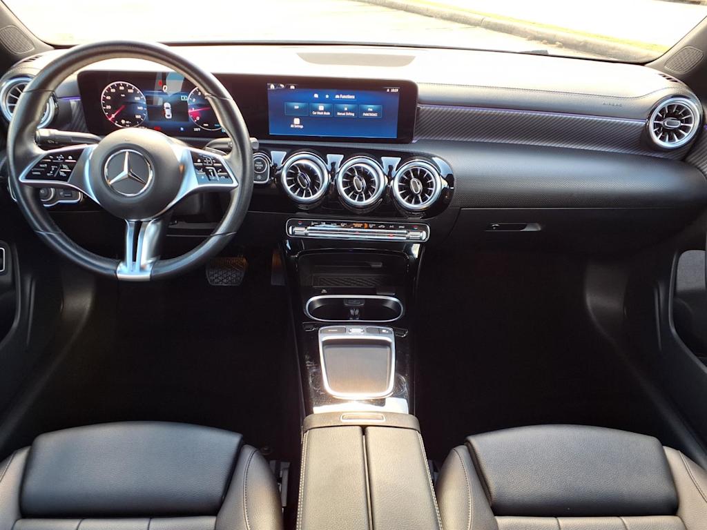 Thumbnail: 2025 Mercedes-Benz CLA - 10