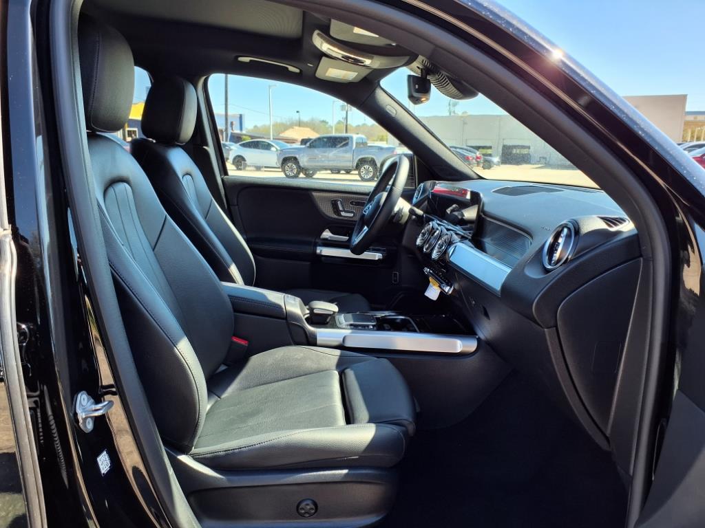 2022 Mercedes-Benz GLB 250 12