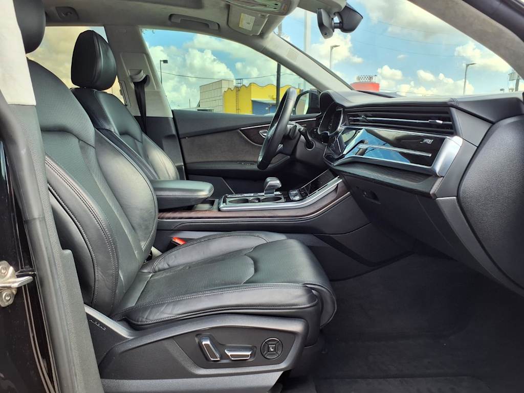 Thumbnail: 2019 Audi Q8 - 12
