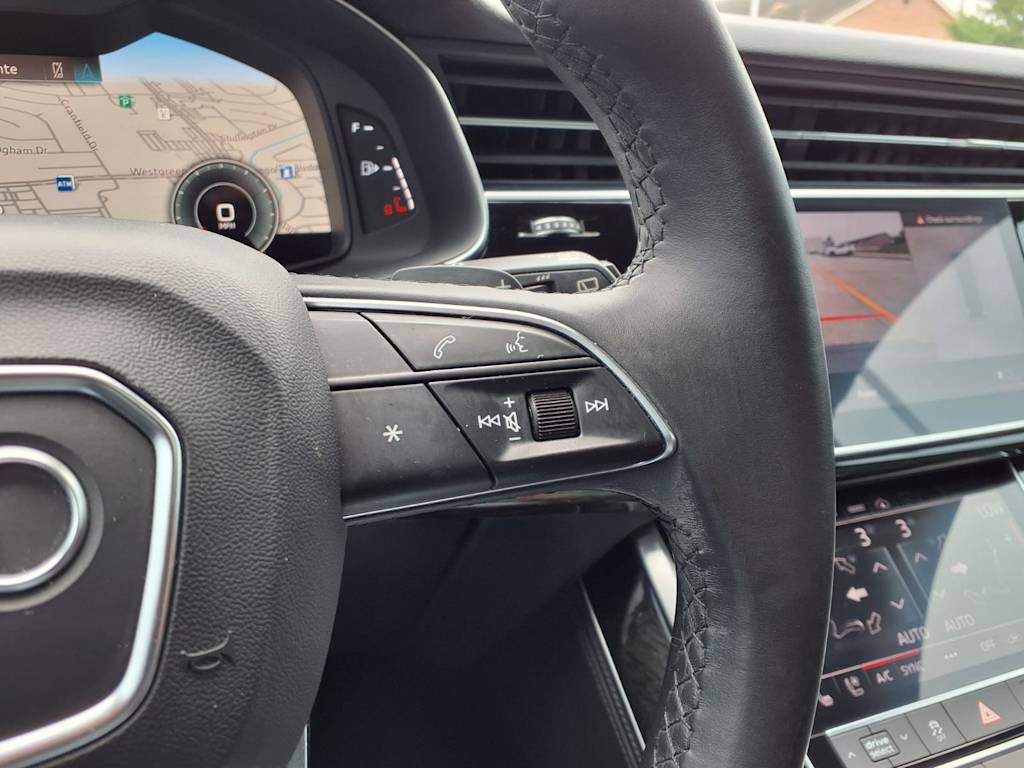 Thumbnail: 2021 Audi Q7 - 24