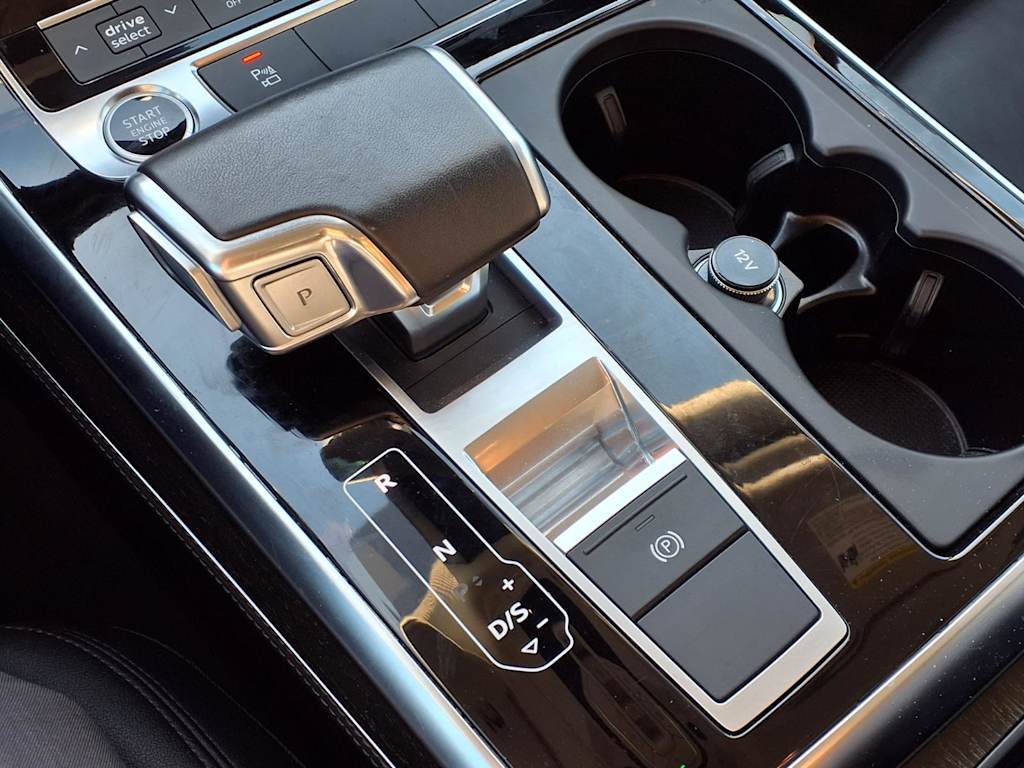 Thumbnail: 2024 Audi Q7 - 16
