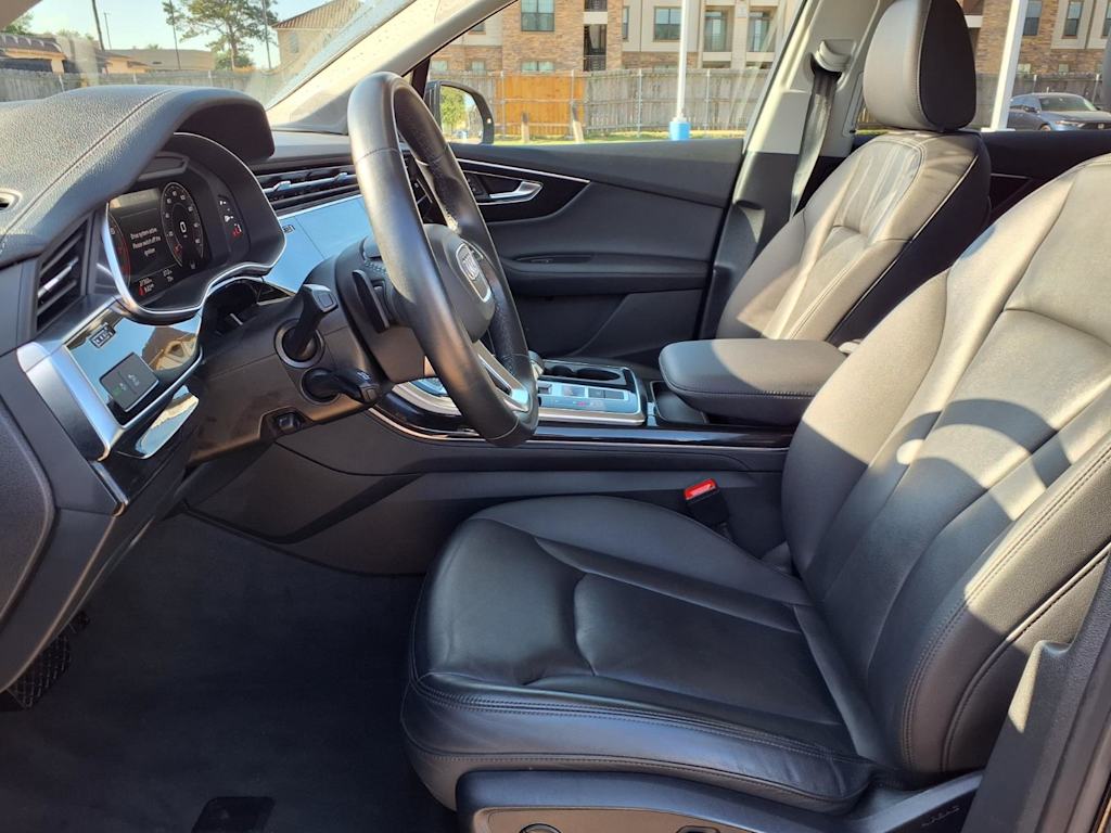 Thumbnail: 2024 Audi Q7 - 10