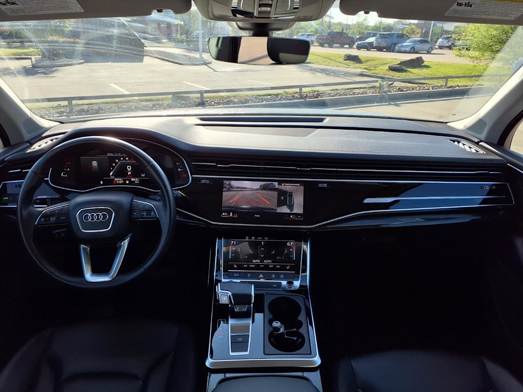 Thumbnail: 2024 Audi Q7 - 9
