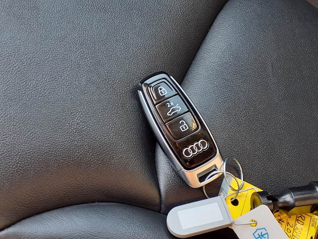Thumbnail: 2024 Audi Q7 - 19