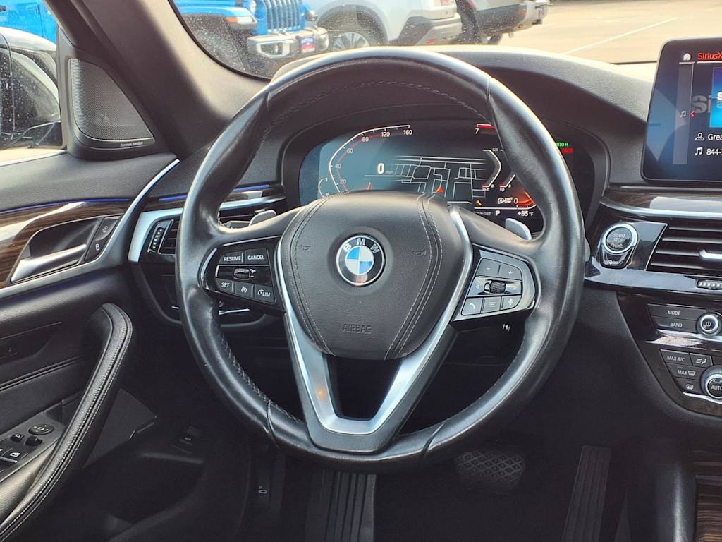 Thumbnail: 2021 BMW 5 Series - 13