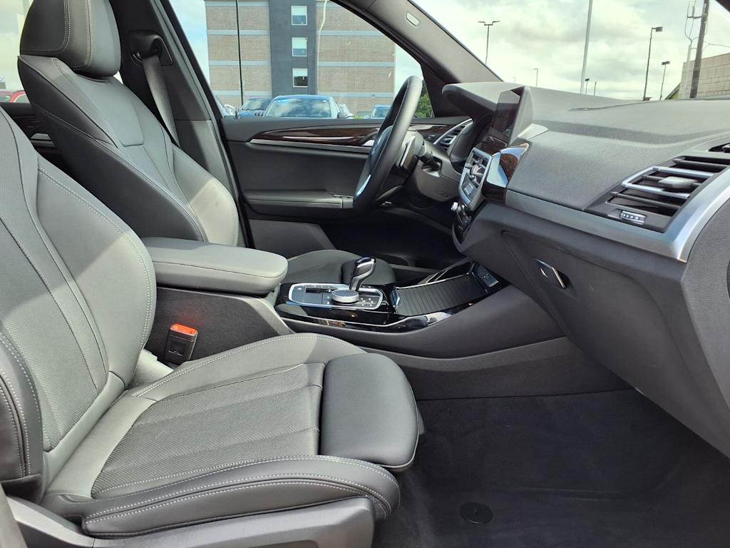 Thumbnail: 2024 BMW X3 - 20