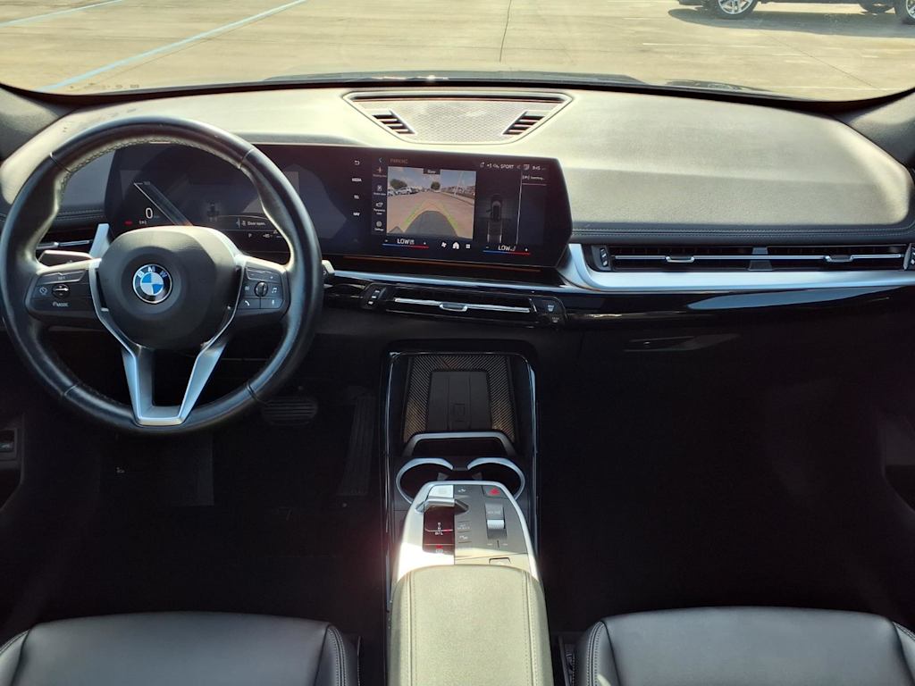Thumbnail: 2024 BMW X1 - 10
