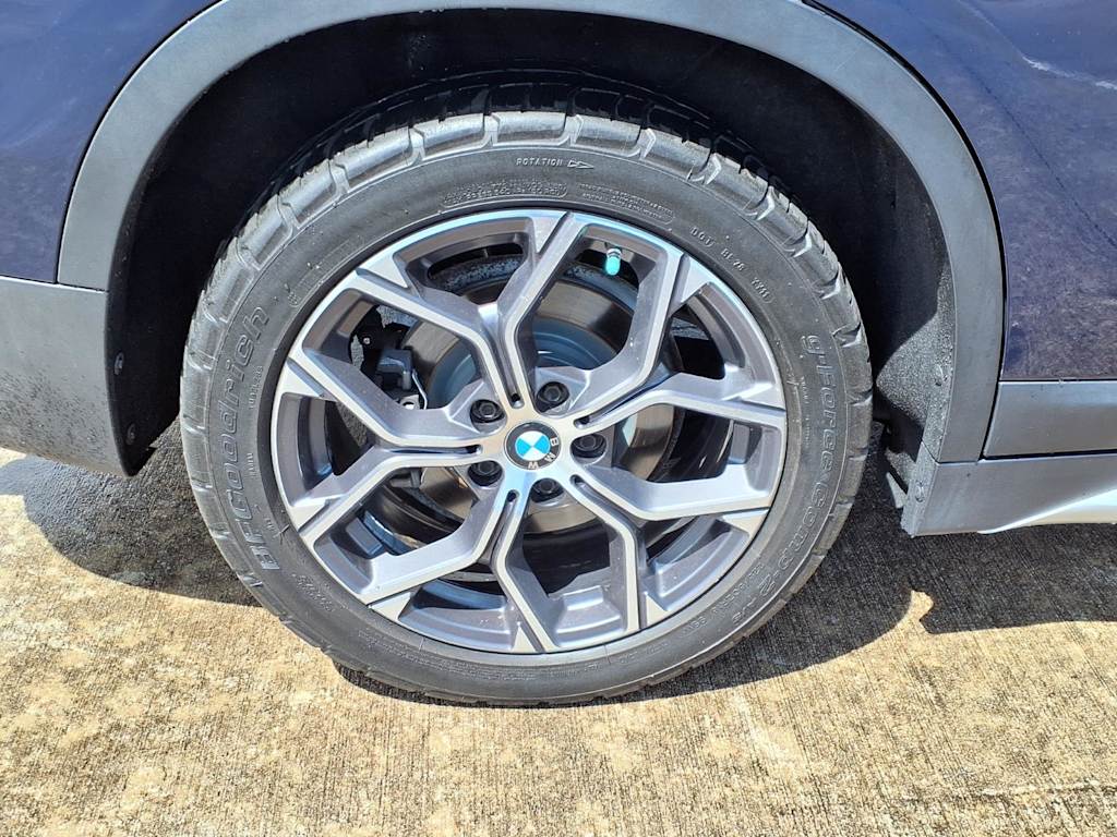 Thumbnail: 2020 BMW X1 - 8