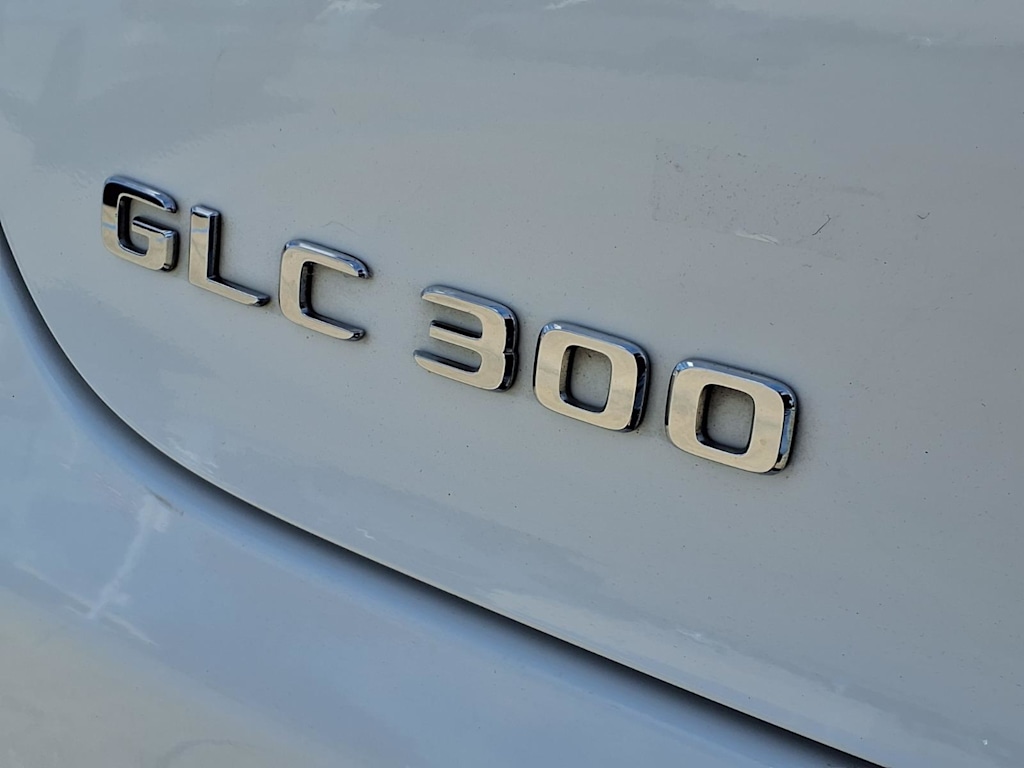 Thumbnail: 2019 Mercedes-Benz GLC - 7