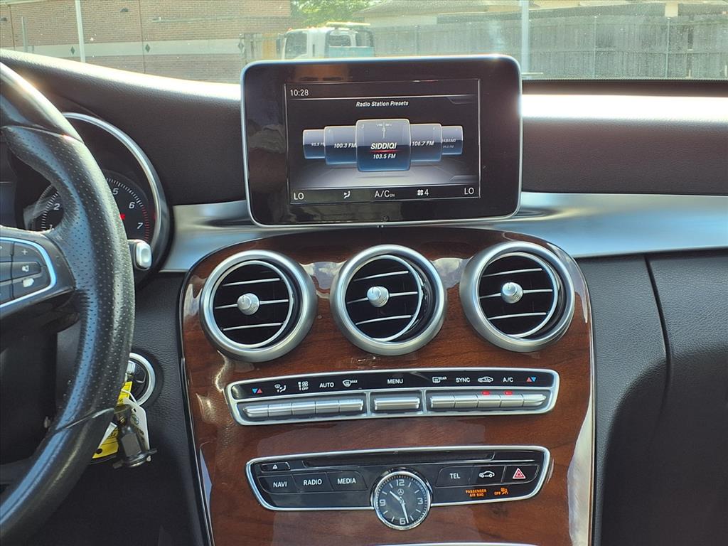 Thumbnail: 2018 Mercedes-Benz C-Class - 15