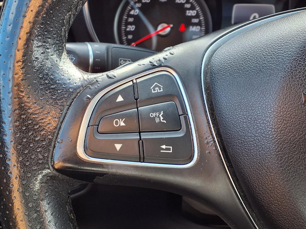 Thumbnail: 2018 Mercedes-Benz C-Class - 27