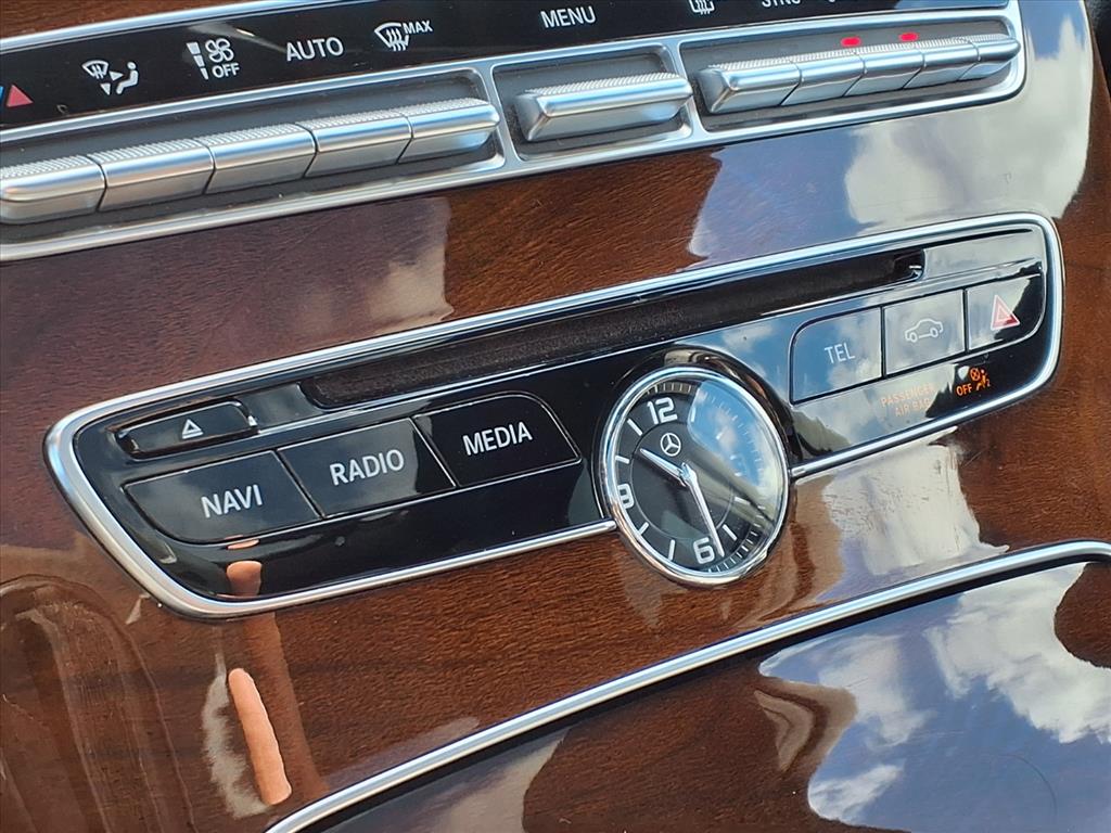 Thumbnail: 2018 Mercedes-Benz C-Class - 25