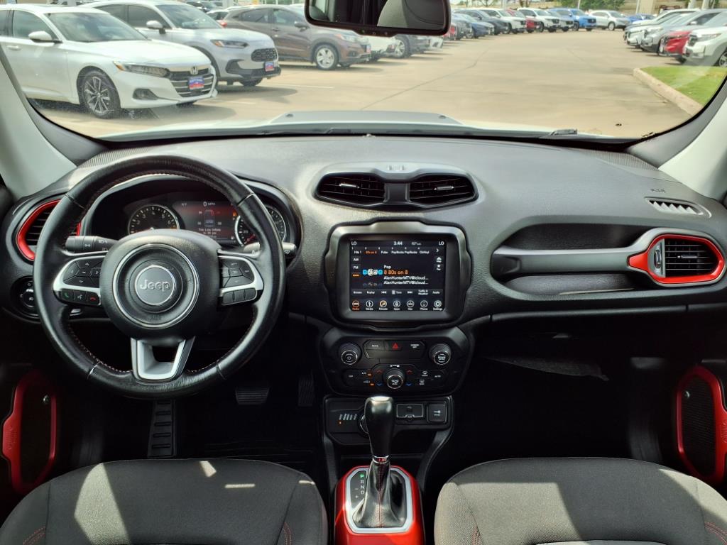 2018 Jeep Renegade Trailhawk 10