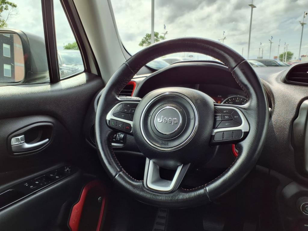 2018 Jeep Renegade Trailhawk 14
