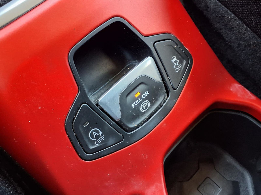 Thumbnail: 2021 Jeep Renegade - 23