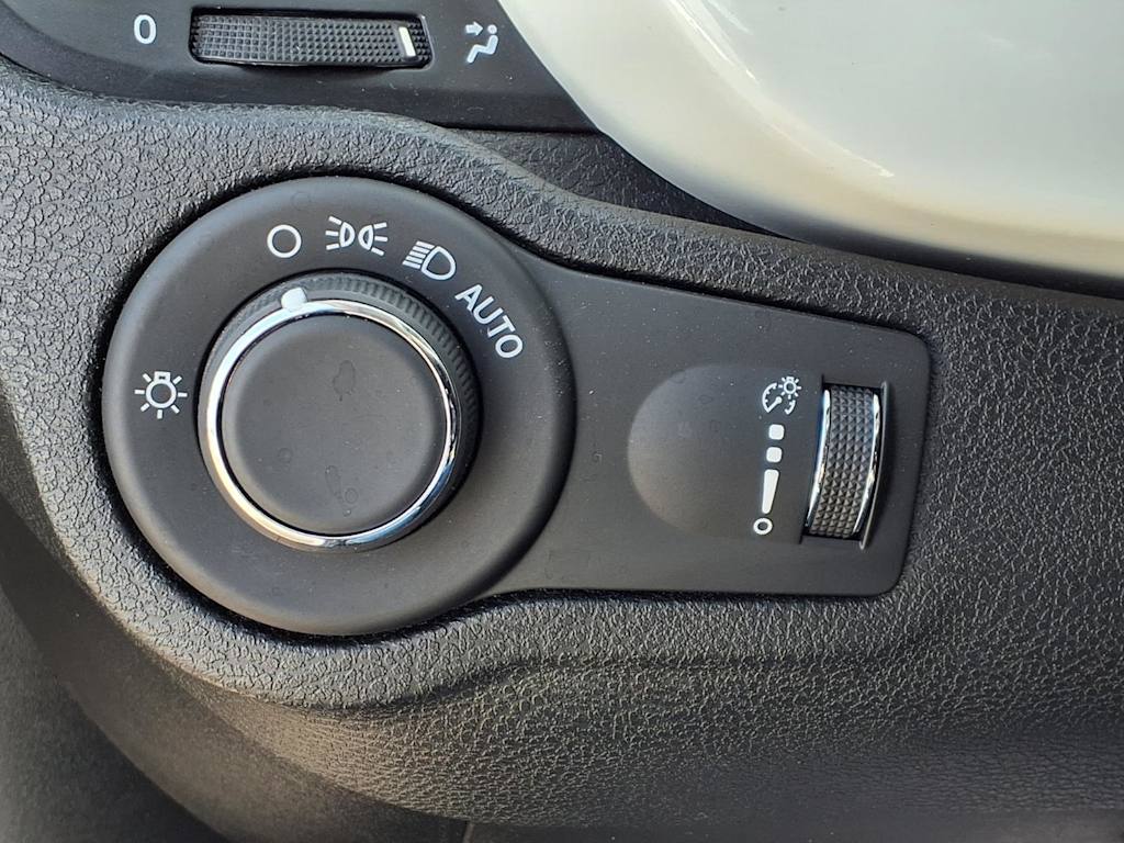 Thumbnail: 2020 Fiat 500X - 23