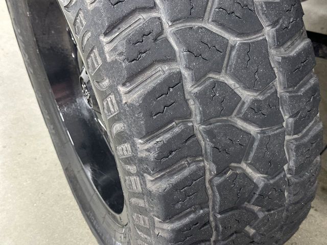 Thumbnail: 2017 Jeep Wrangler - 15