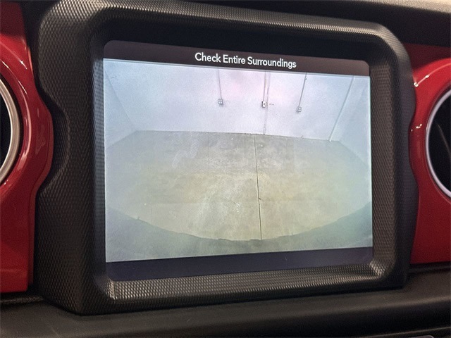 Thumbnail: 2019 Jeep Wrangler - 27