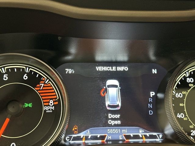 Thumbnail: 2016 Jeep Cherokee - 13