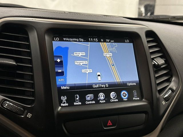 Thumbnail: 2016 Jeep Cherokee - 29