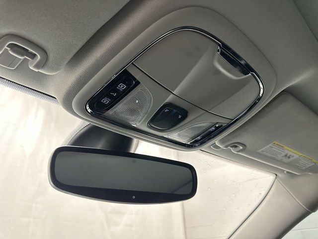 Thumbnail: 2019 Jeep Cherokee - 26