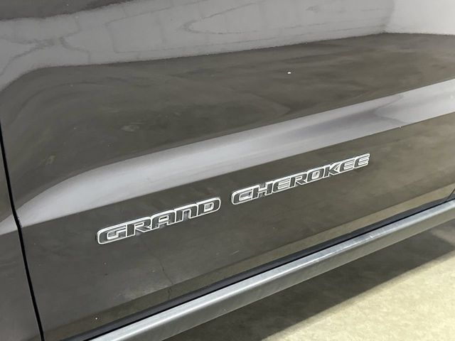 Thumbnail: 2019 Jeep Grand Cherokee - 4