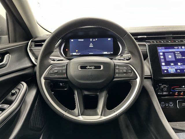 Thumbnail: 2023 Jeep Grand Cherokee - 6