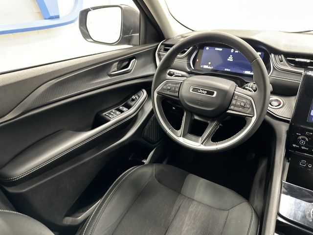 Thumbnail: 2023 Jeep Grand Cherokee - 2