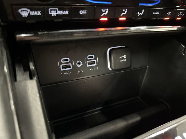 Thumbnail: 2023 Jeep Grand Cherokee - 29
