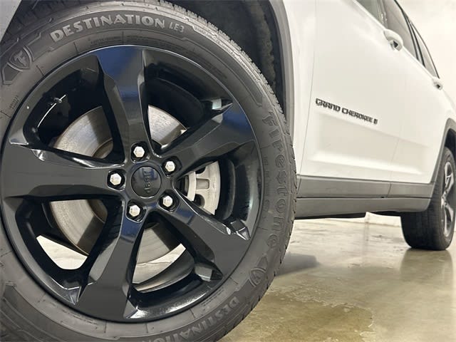 Thumbnail: 2023 Jeep Grand Cherokee L - 5