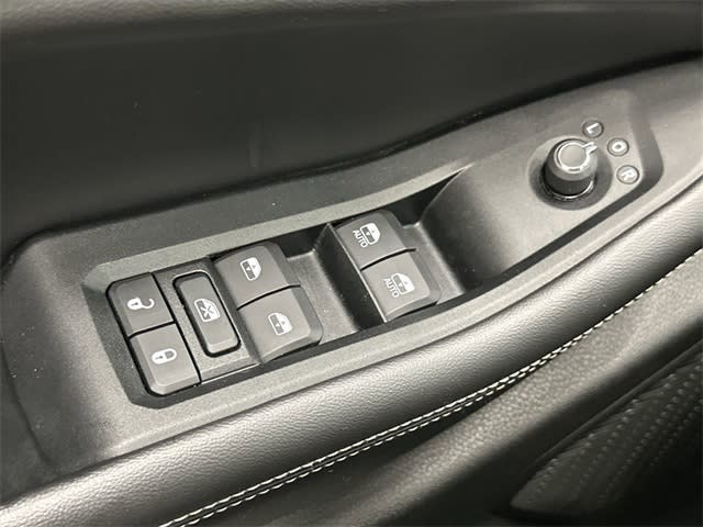 Thumbnail: 2023 Jeep Grand Cherokee L - 23