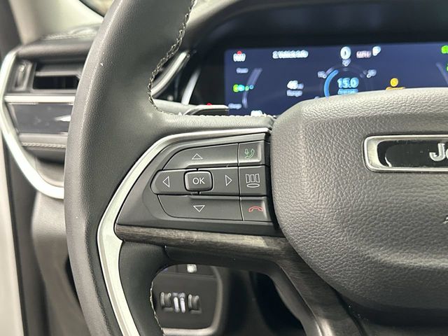 Thumbnail: 2024 Jeep Grand Cherokee - 21