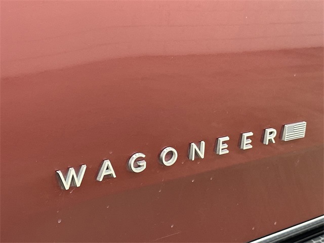 Thumbnail: 2023 Jeep Wagoneer - 4