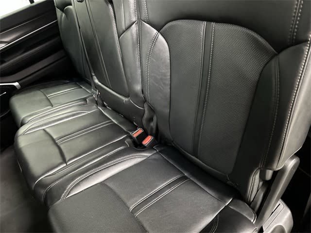 Thumbnail: 2023 Jeep Wagoneer - 8