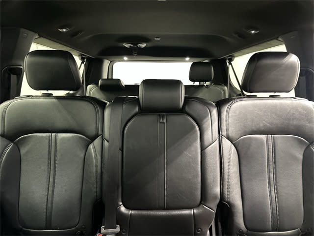 Thumbnail: 2023 Jeep Wagoneer - 20