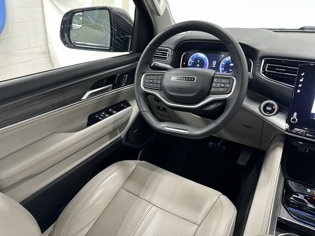 Thumbnail: 2024 Jeep Wagoneer - 2