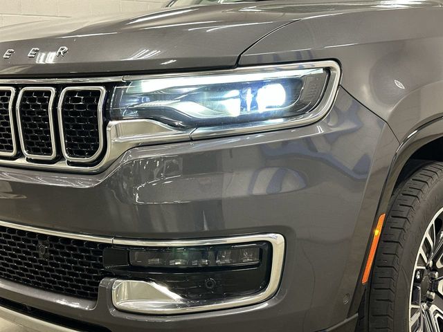 Thumbnail: 2024 Jeep Wagoneer - 33