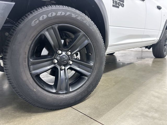 Thumbnail: 2022 RAM 1500 - 5