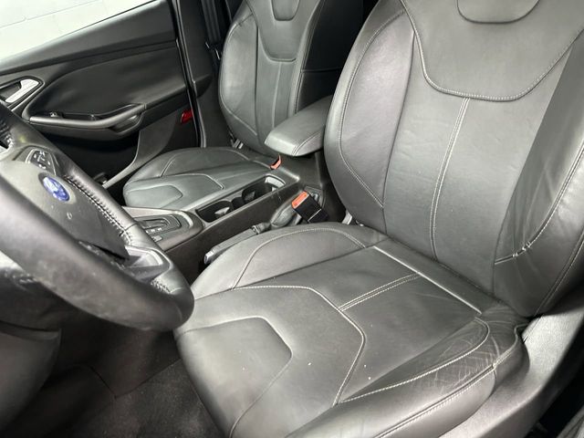 Thumbnail: 2016 Ford Focus - 7